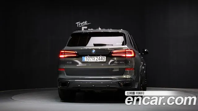 BMW X5 — Фото автомобиля 4