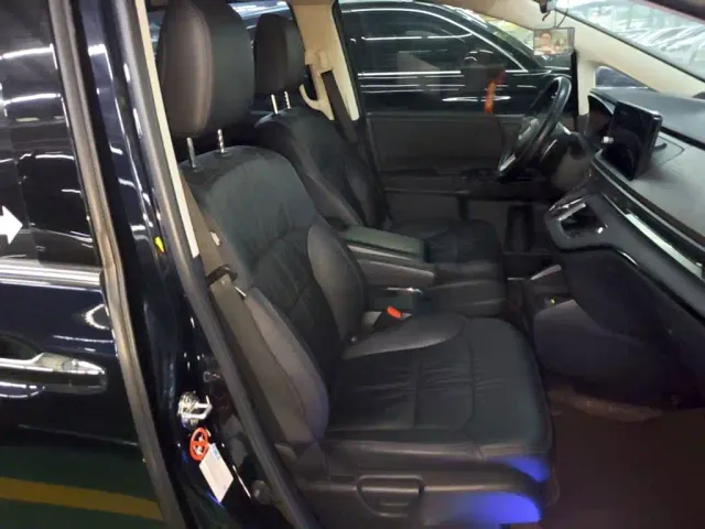 Honda Odyssey — Фото автомобиля 24