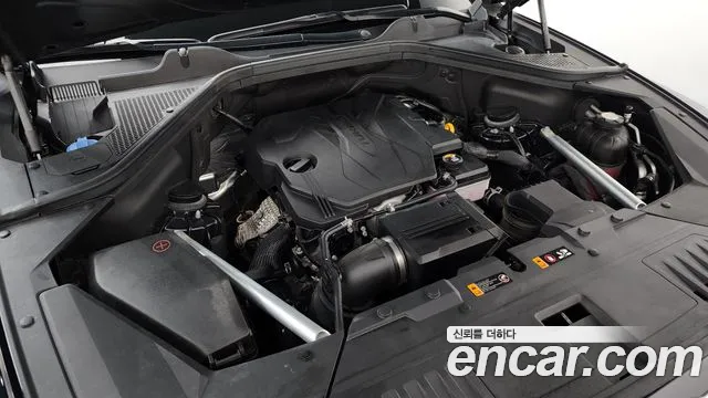 Genesis GV80 — Фото автомобиля 9