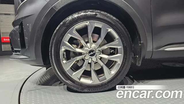 Kia Sorento Sorento 4-е поколение Бензин 2.5T 4WD — Фото автомобиля 5