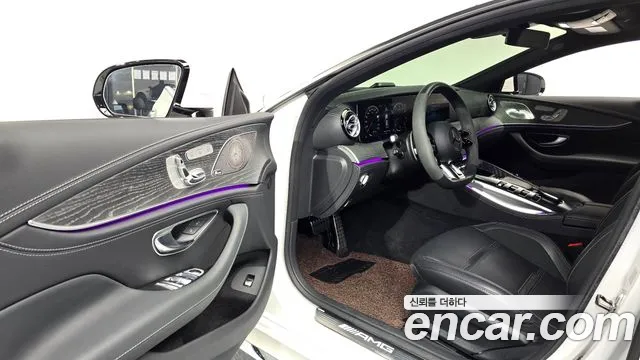 Mercedes-Benz AMG GT 4 двери 63 S 4MATIC+ — Фото автомобиля 4