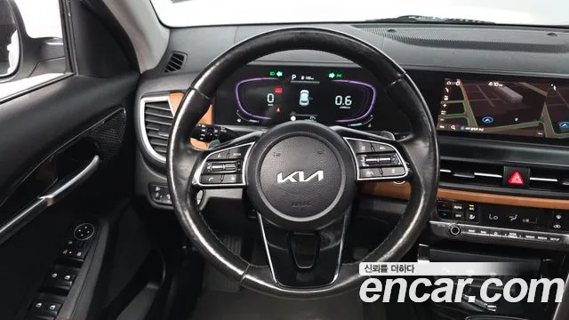 Kia Seltos Новый Seltos Бензин 2.0 2WD — Фото автомобиля 13