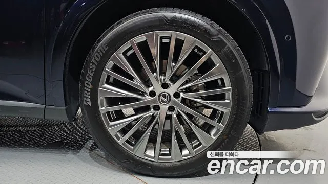 Lexus RX — Фото автомобиля 16