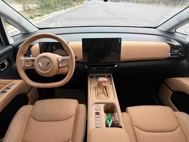 Wuling Starlight 730 — Фото автомобиля 10