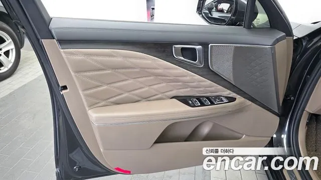 Kia K8 2.5 Бензин 2WD — Фото автомобиля 20
