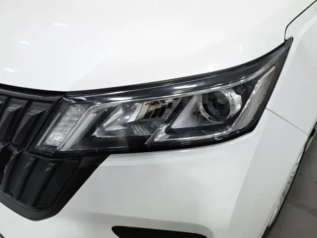 Wuling Jiachen — Фото автомобиля 7