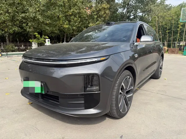 Фотография автомобиля — Li Auto L6