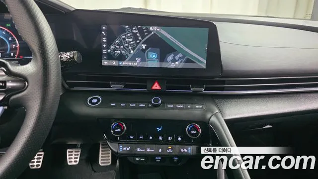 Hyundai Avante CN7 — Фото автомобиля 12