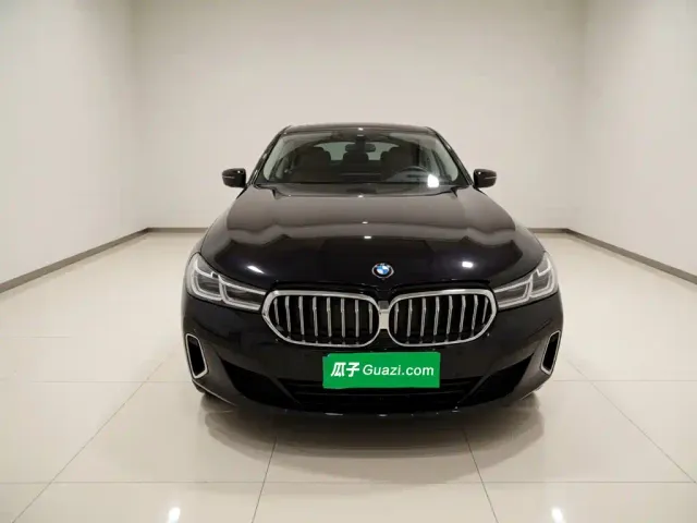 BMW 6 Series Gran Turismo — Фото автомобиля 2
