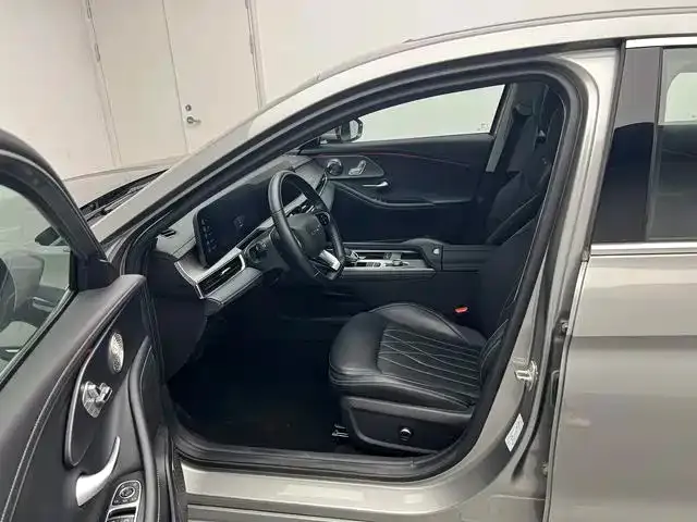 Chery Arrizo 8 — Фото автомобиля 13