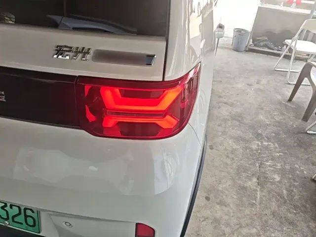 Wuling Hongguang Mini EV — Фото автомобиля 7