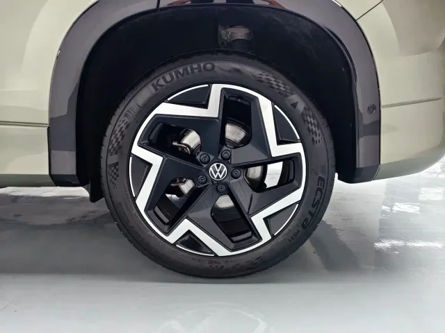 Volkswagen Tayron — Фото автомобиля 7