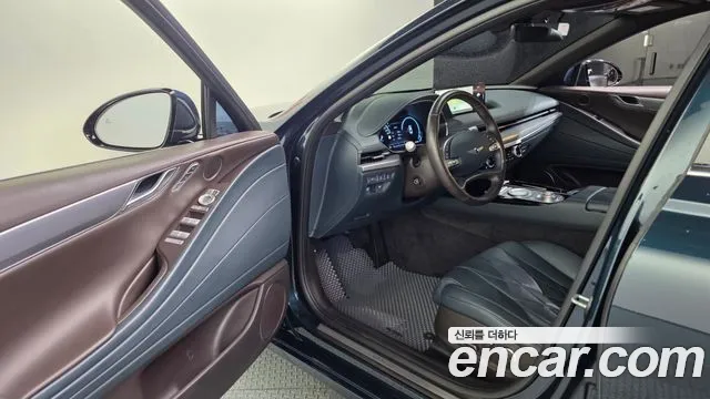 Genesis G80 Бензин 2.5 турбо AWD — Фото автомобиля 8
