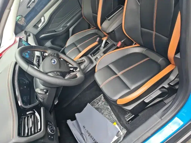 Ford Focus — Фото автомобиля 14