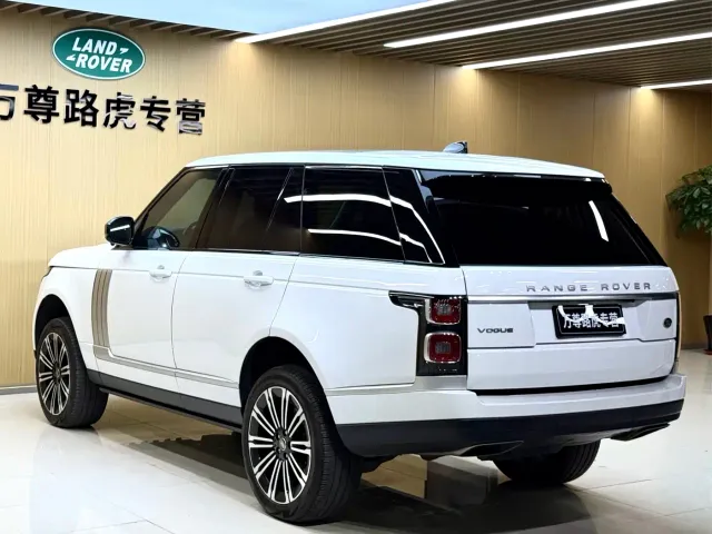 Land Rover Range Rover — Фото автомобиля 25
