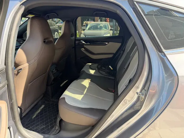 BYD Qin PLUS — Фото автомобиля 8