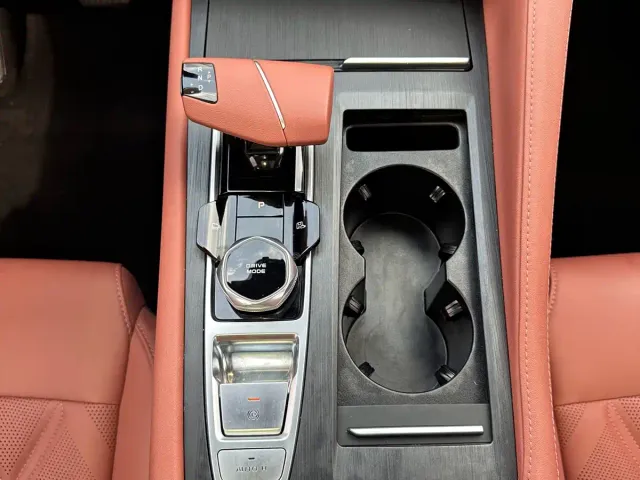 Changan CS75 Plus — Фото автомобиля 13