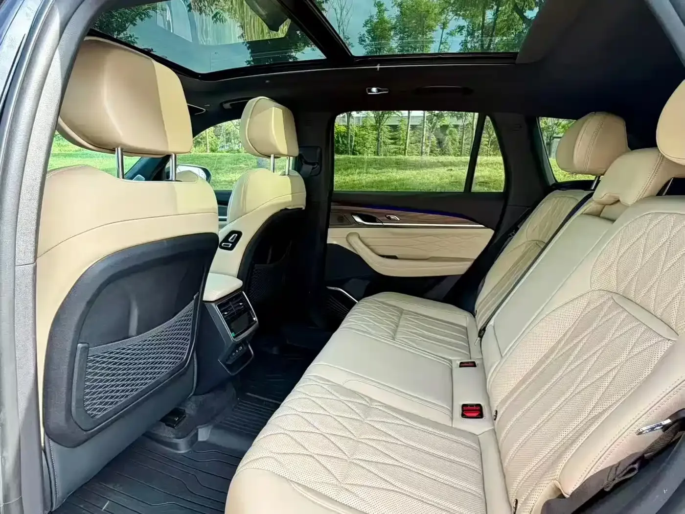 Geely Xingyue L 2025 Oriental Glory 2.0TD Automatic Star Collector Edition — Фото автомобиля 5