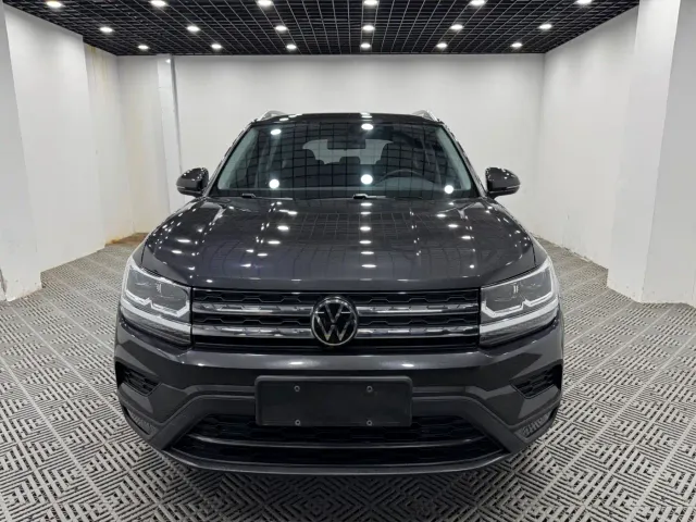 Volkswagen Tharu — Фото автомобиля 2