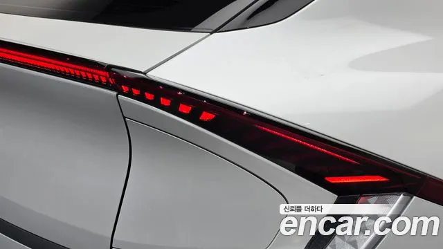 Kia EV6 — Фото автомобиля 8