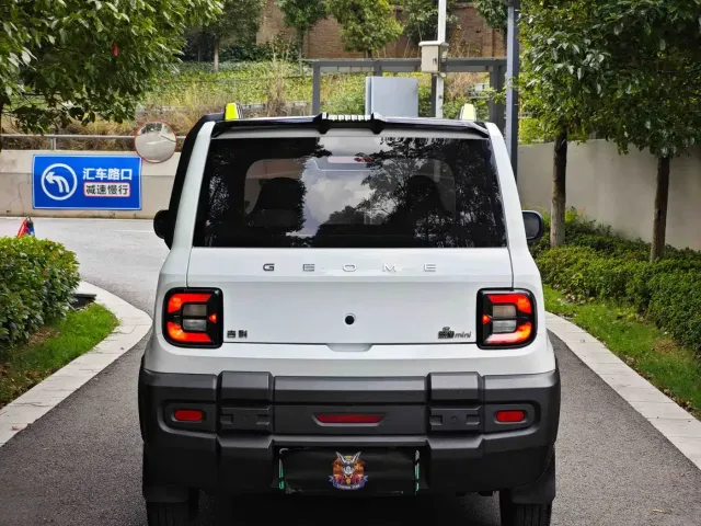 Geely Panda — Фото автомобиля 16