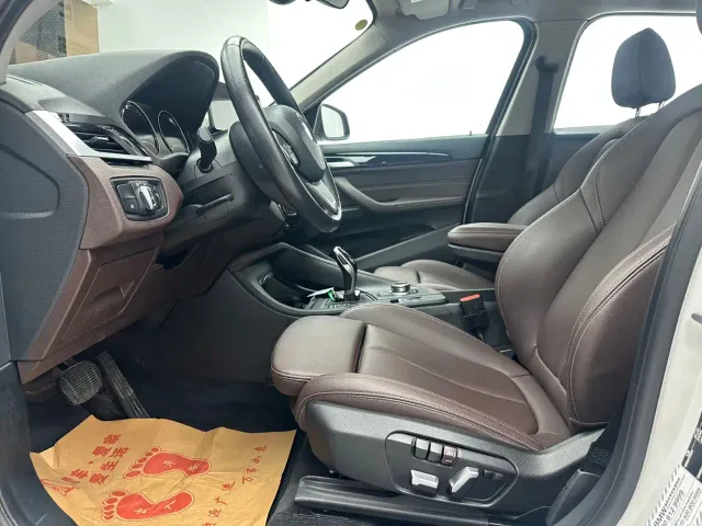 BMW X1 — Фото автомобиля 5