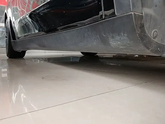 Tesla Model Y — Фото автомобиля 20