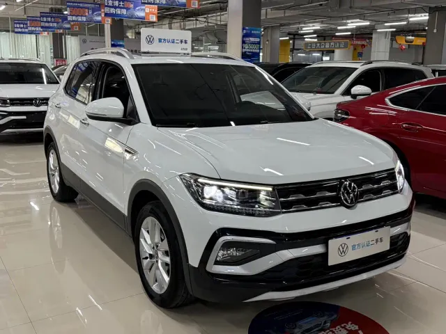 Volkswagen T-Cross — Фото автомобиля 3