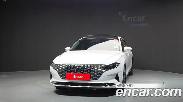 Hyundai Grandeur Grandeur (New) Hybrid — Фото автомобиля 3