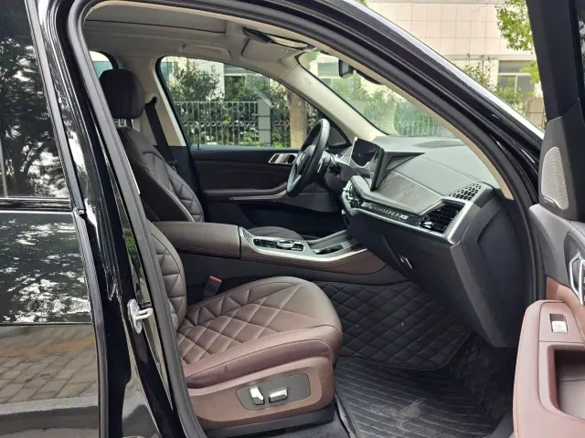 BMW X5 — Фото автомобиля 9