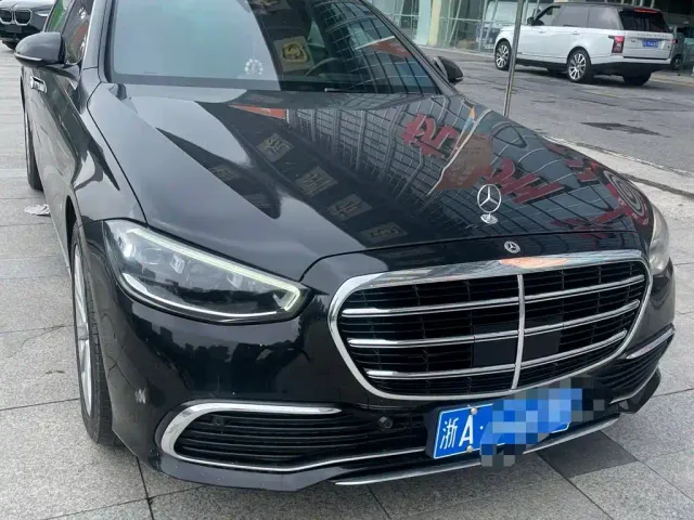 Mercedes-Benz S-Class — Фото автомобиля 4