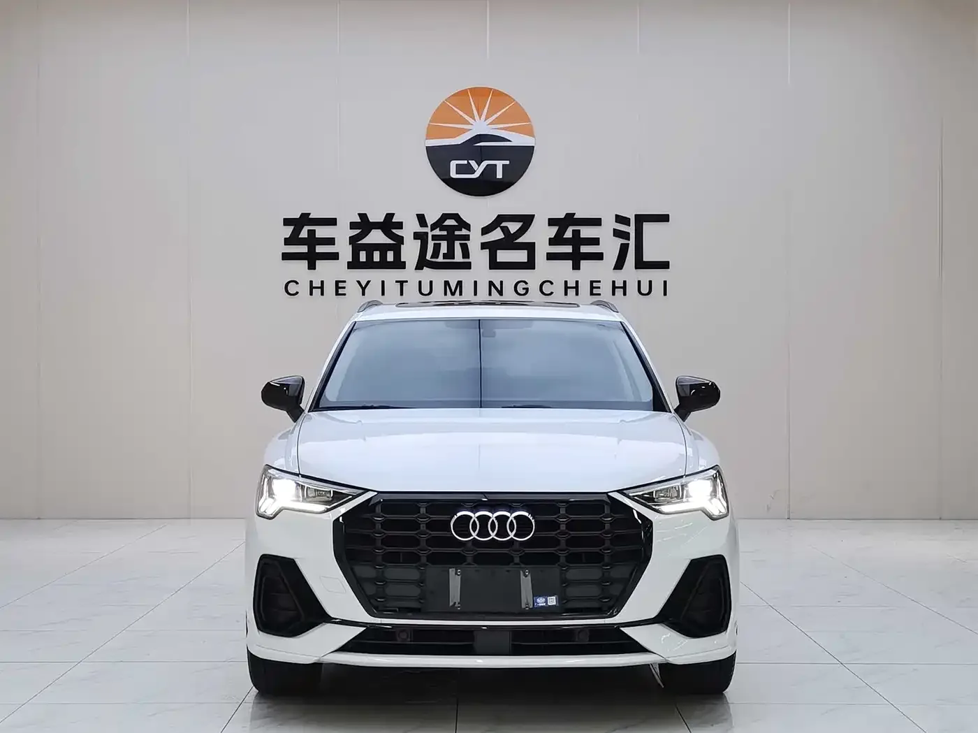 Audi Audi Q3 2023 35 TFSI Fashion Dynamic (1.4T) — Фото автомобиля 3