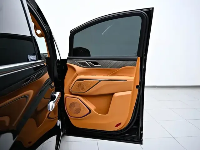 WEY WEY Alpine 2025 AWD Alpine 8 — Фото автомобиля 24