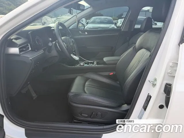 Kia K5 Generation 3 — Фото автомобиля 10