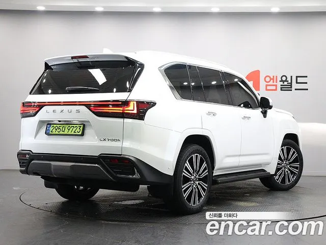 Lexus LX 4th Gen — Фото автомобиля 3