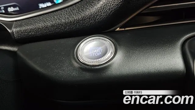 Genesis GV80 — Фото автомобиля 26