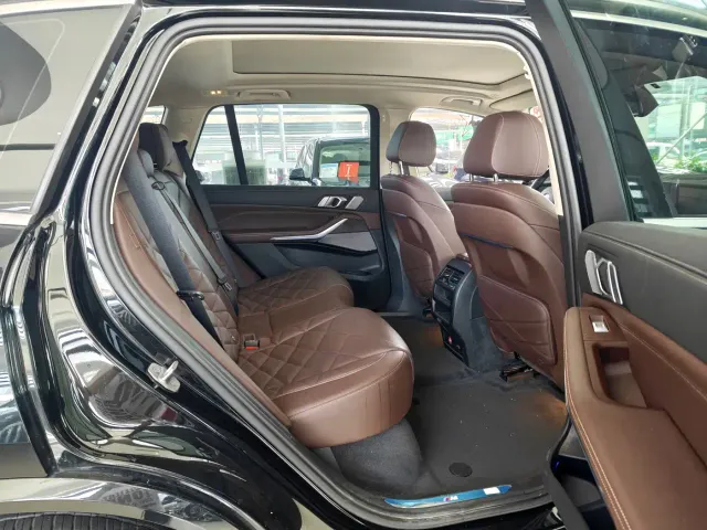BMW X5 — Фото автомобиля 15