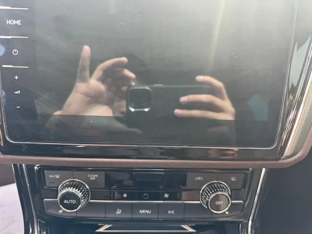 Volkswagen Phideon — Фото автомобиля 8