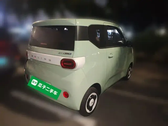 Wuling Hongguang Mini EV — Фото автомобиля 6