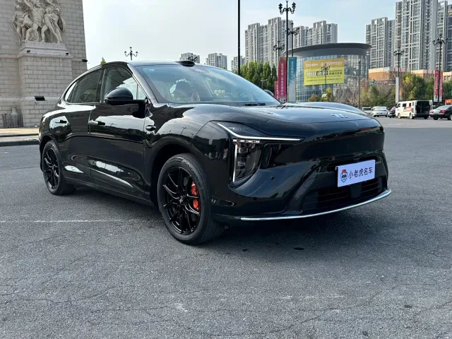 IM Motors LS6 — Фото автомобиля 3
