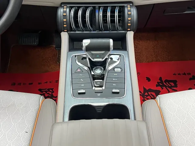 BYD Yuan PLUS — Фото автомобиля 25