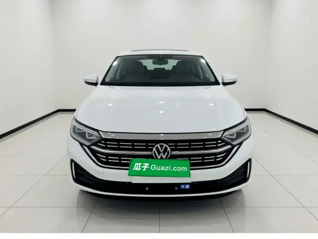Volkswagen Sagitar — Фото автомобиля 2