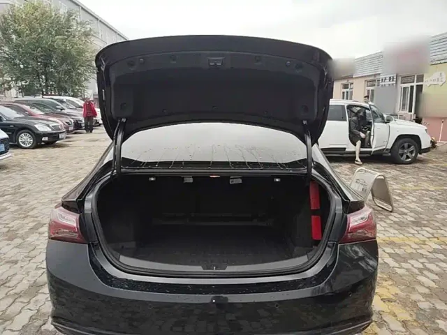 Chevrolet Malibu XL — Фото автомобиля 18