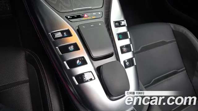 Mercedes-Benz AMG GT 4 двери 43 4MATIC+ — Фото автомобиля 7