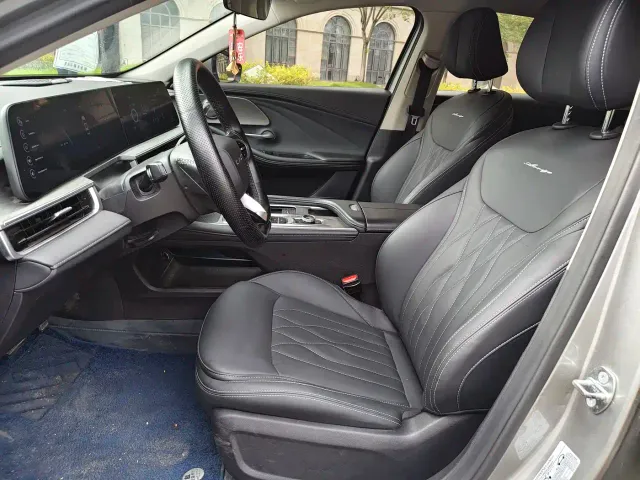 Chery Arrizo 8 — Фото автомобиля 6
