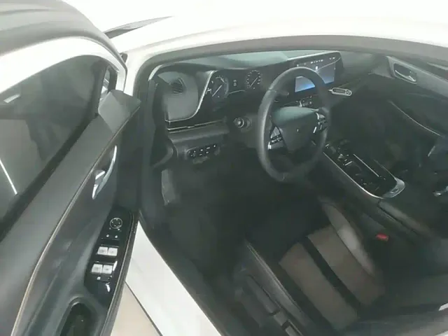 GAC Aion S — Фото автомобиля 15