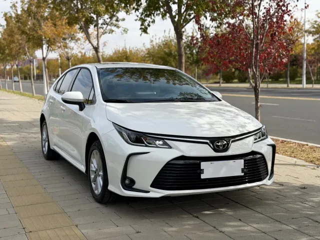 Toyota Corolla — Фото автомобиля 3