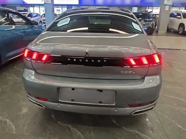 Peugeot 508 — Фото автомобиля 5