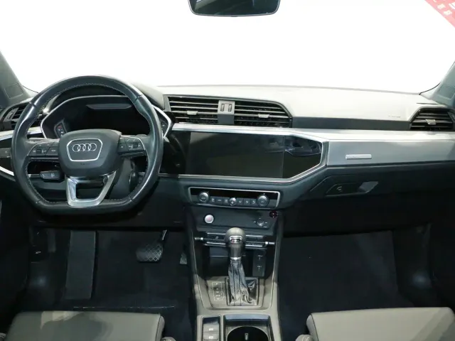 Audi Audi Q3 2024 35 TFSI Progressive Sport — Фото автомобиля 7