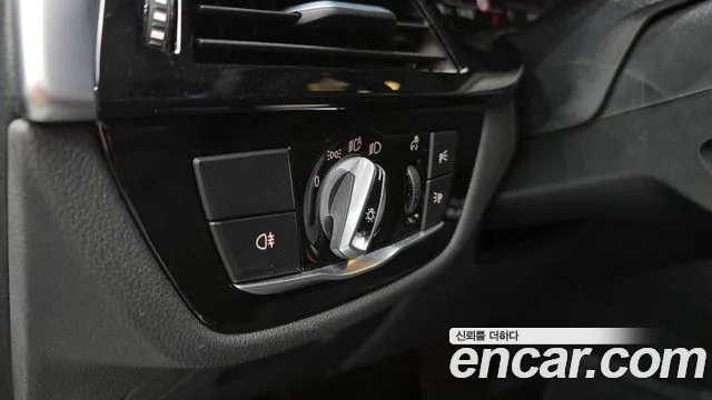BMW 5 Series G30 — Фото автомобиля 28
